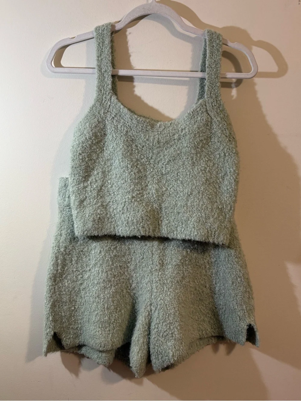 Abercrombie & Fitch textured knit crop top shorts set‎ light sage green size S/M